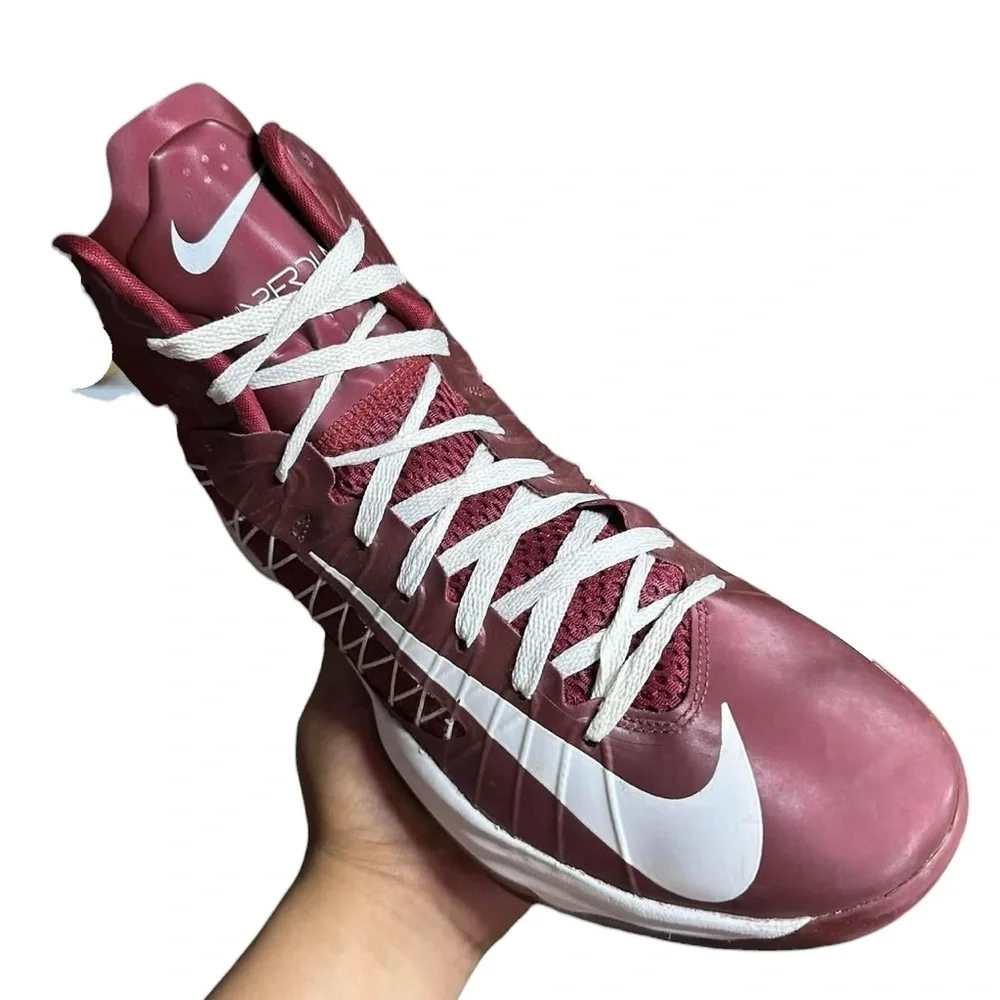 Nike HYPERDUNK 2012 Hi-Top Sneakers RARE Size 17 Maroon & White NWOT